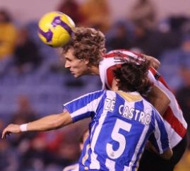 O xogo aéreo foi a única arma que amosaron os bizkainos / Foto: Athletic-club.net